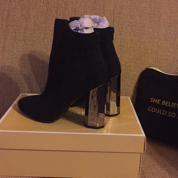 SOLD - Picture 2 of 4